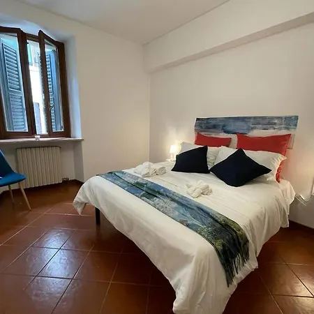Romeo Apartament *