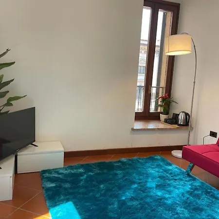 Romeo Apartament *